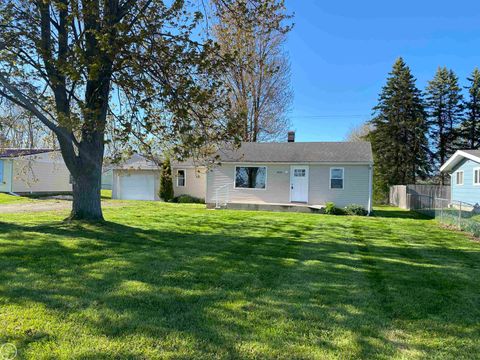 4014 Keewahdin Road Fort Gratiot Charter Township St Clair MI 48059