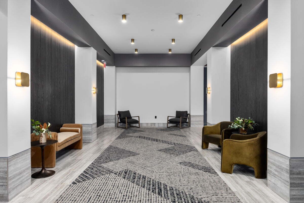 144 Oakes Street SW 2002