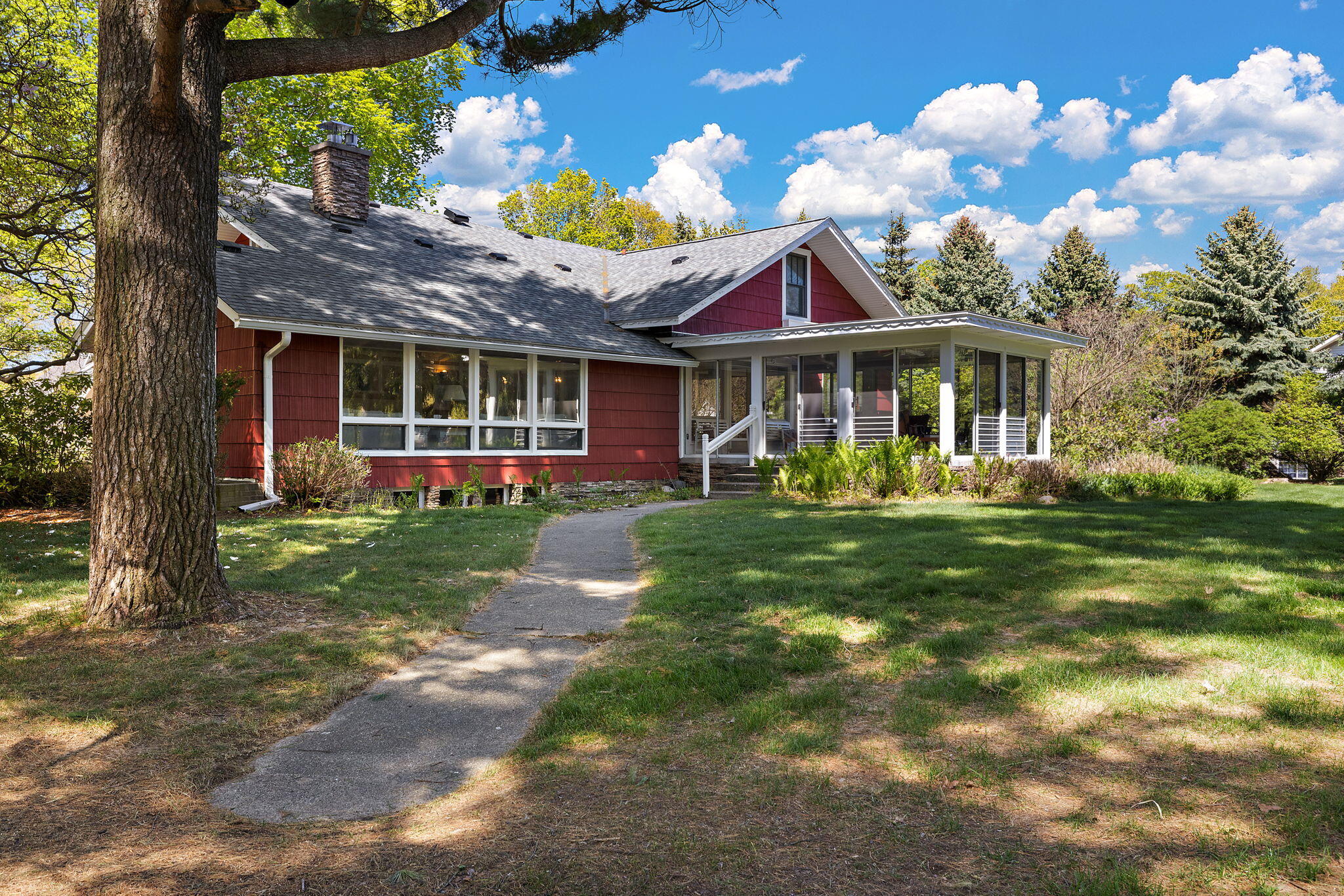 2305 Warner Drive