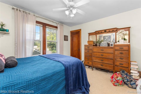Tiny photo for 2222 Montroyal Avenue, Waterford Charter Township, MI 48328 (MLS # 20261068087)