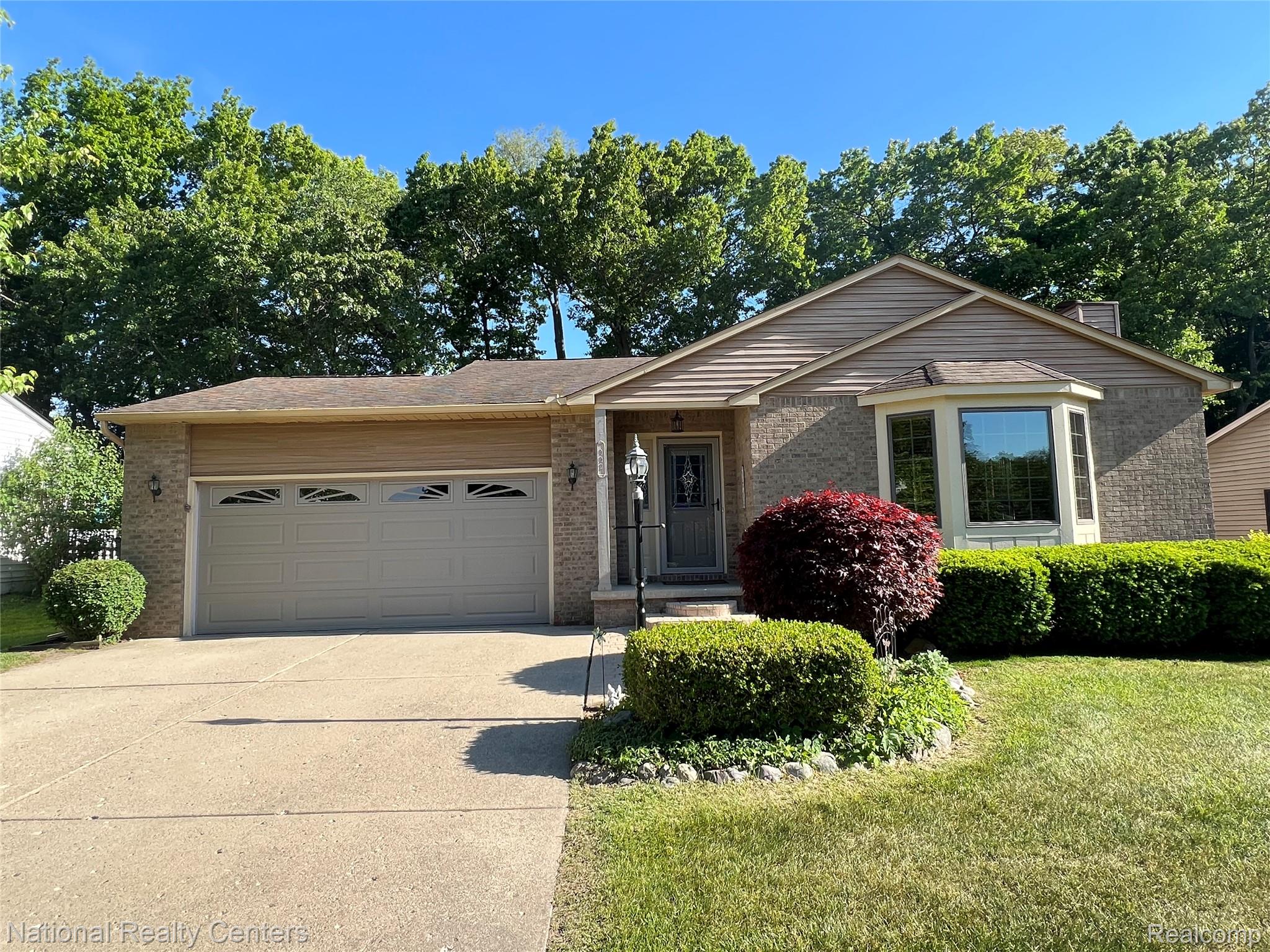 992 Alpine Drive