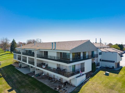 3997 #2 River Road East China Township MI 48054