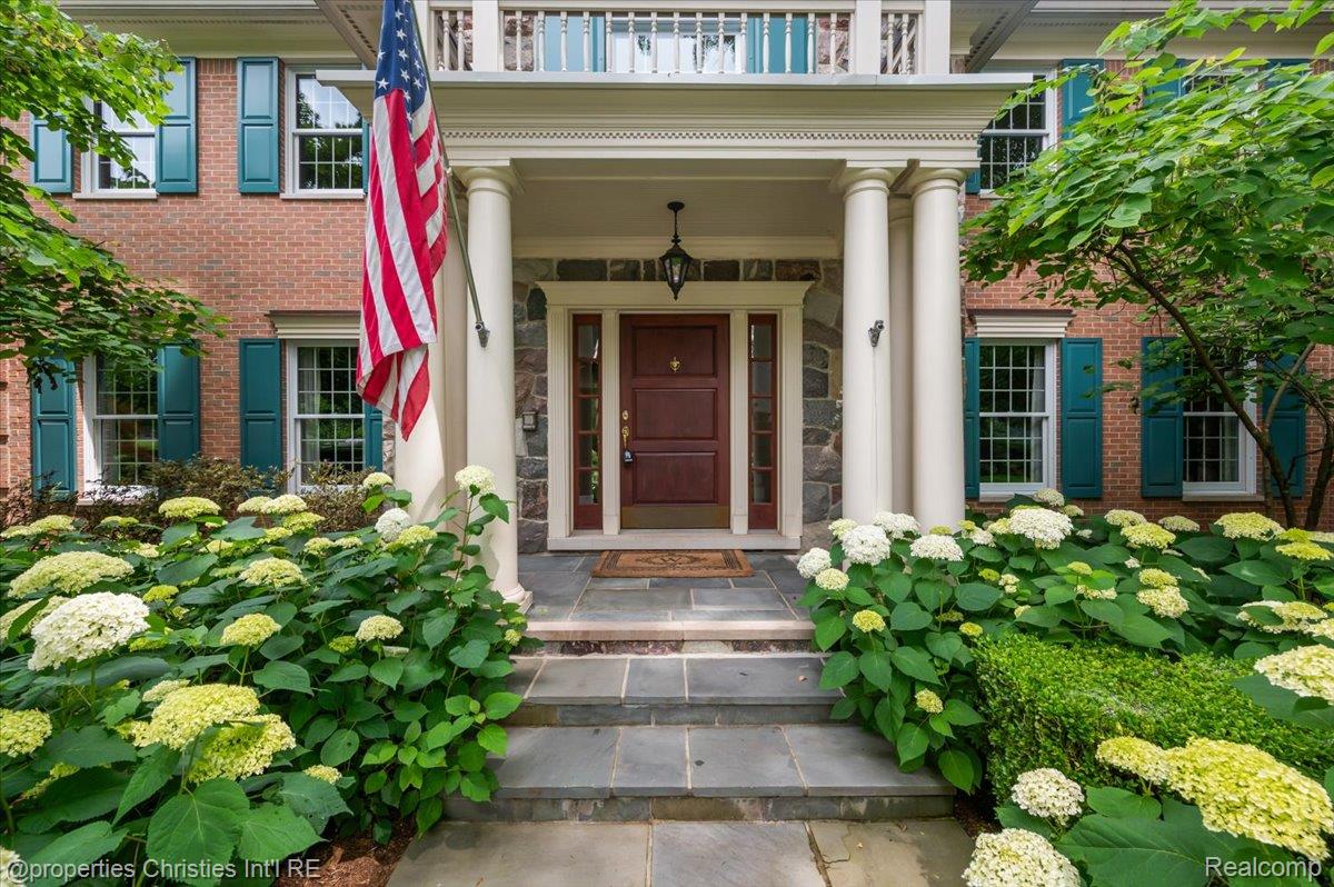 400 Hamilton Road