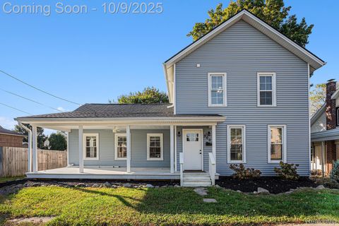 Photo of 300 E Ellen Street, Fenton City, MI 48430 (MLS # 20251042540)