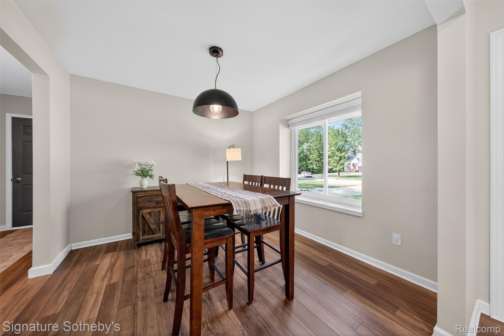 3332 Woodruff Meadows Court