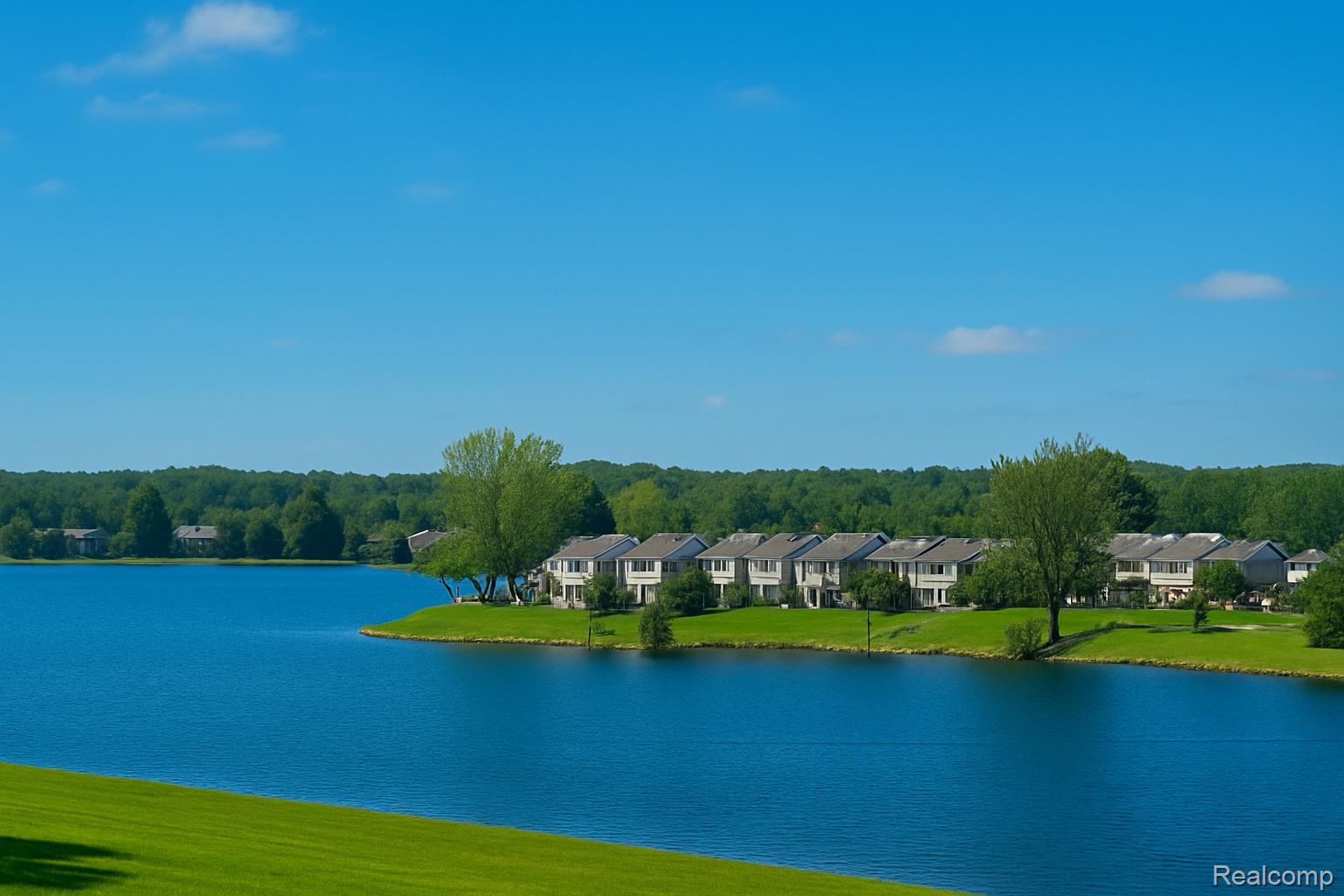 19479 SCENIC HARBOUR Drive