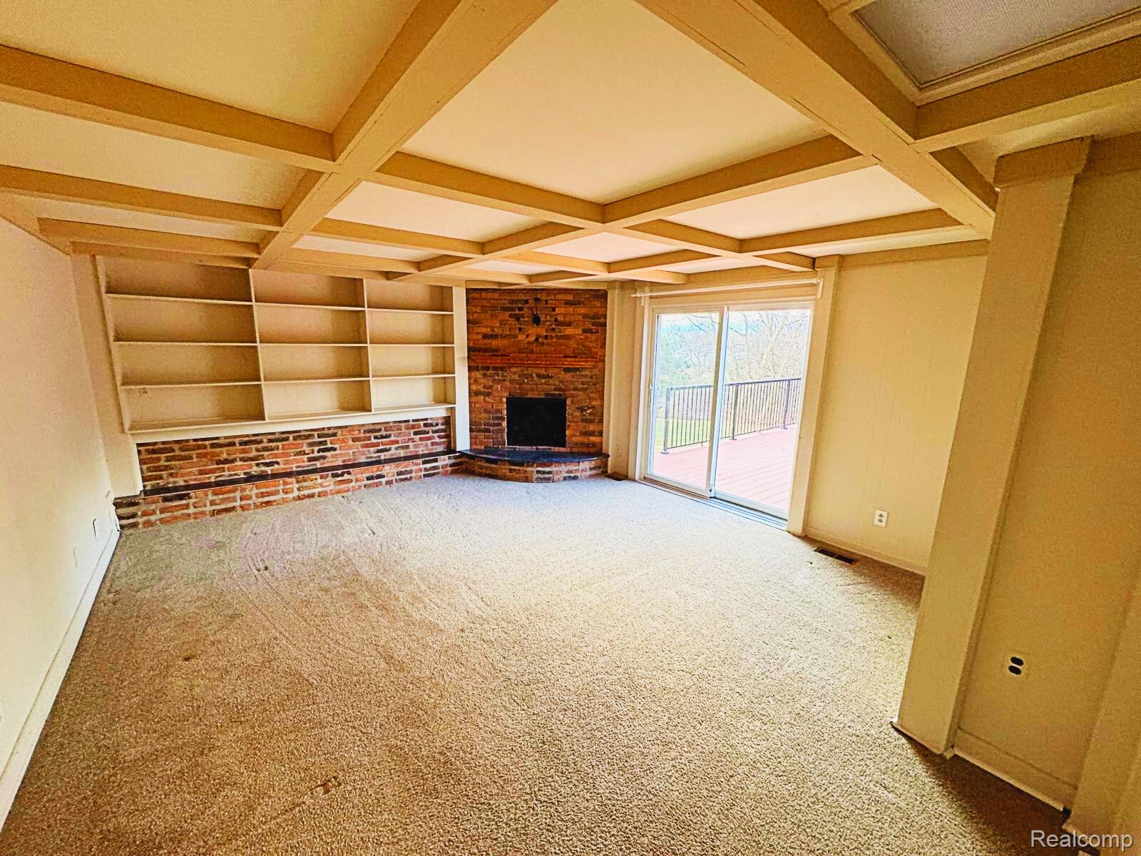 19479 SCENIC HARBOUR Drive