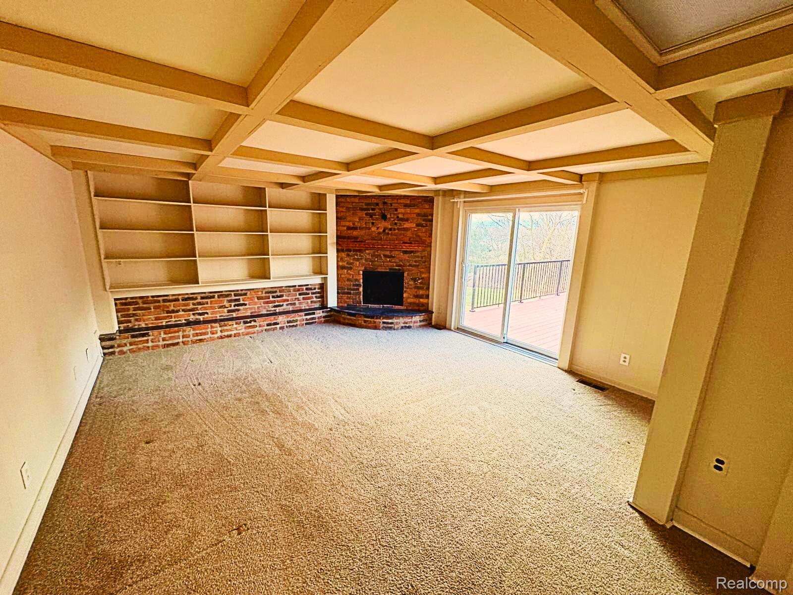 19479 SCENIC HARBOUR Drive