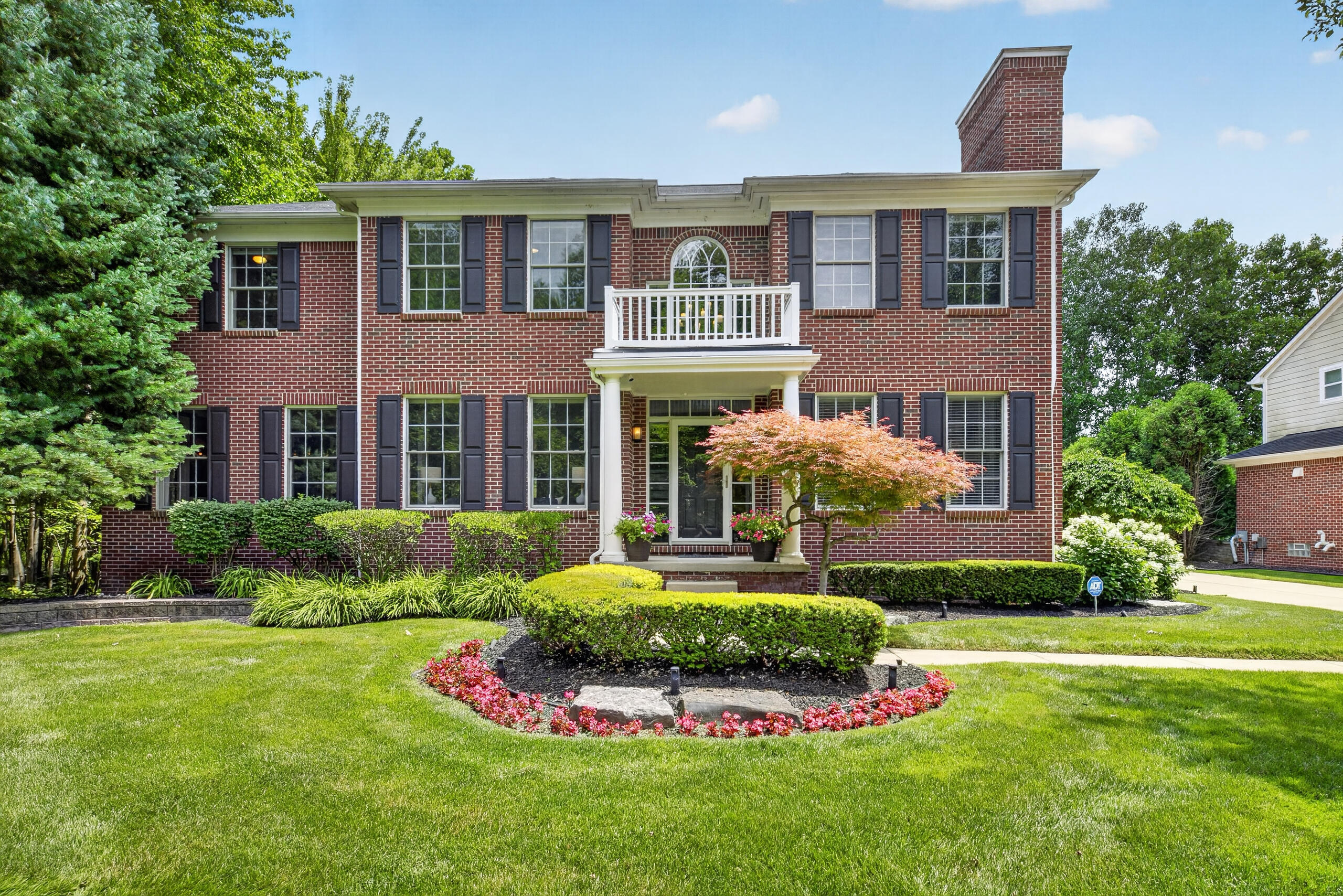 613 Aylesbury Court