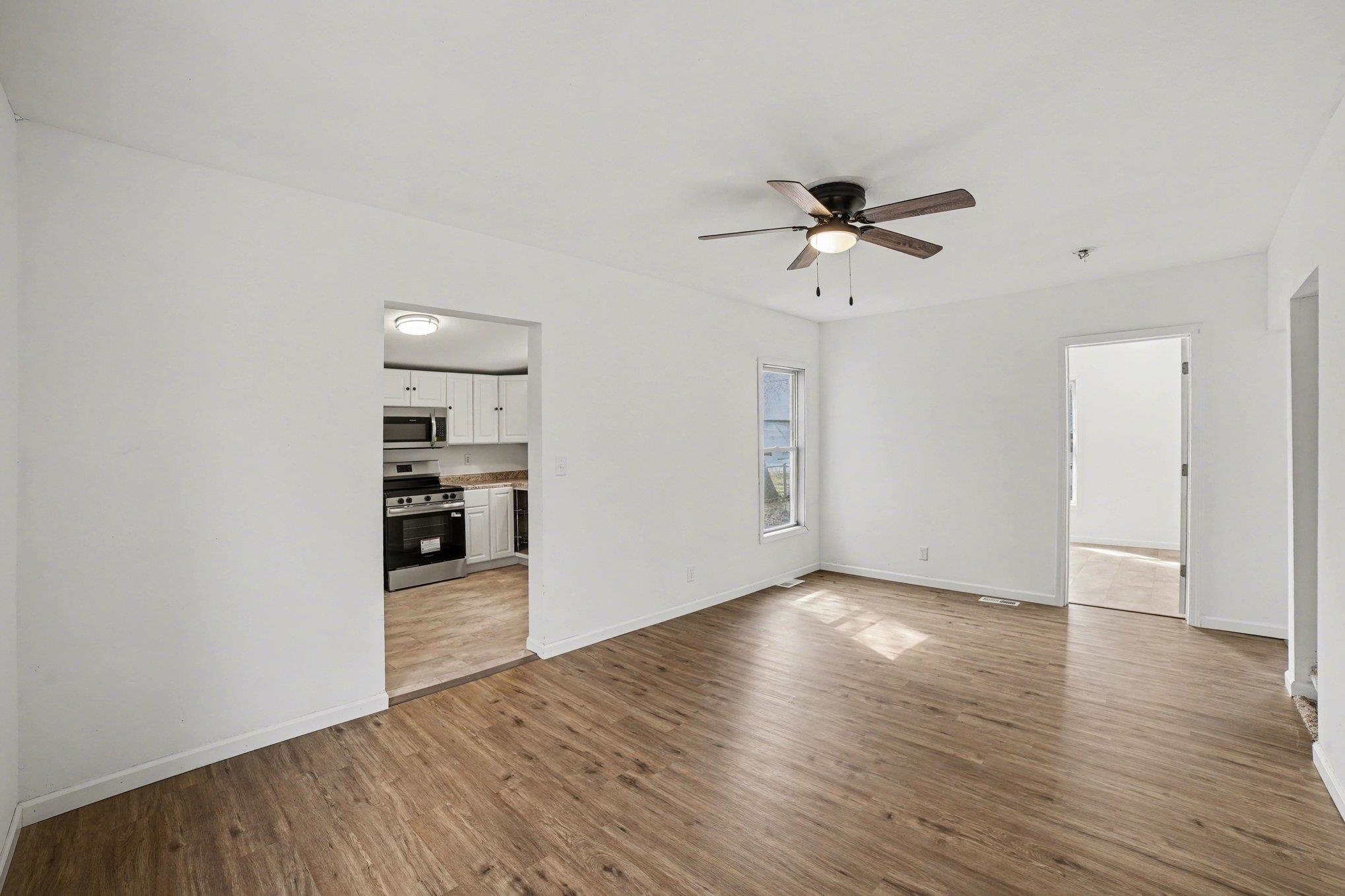 419 W Washington Avenue