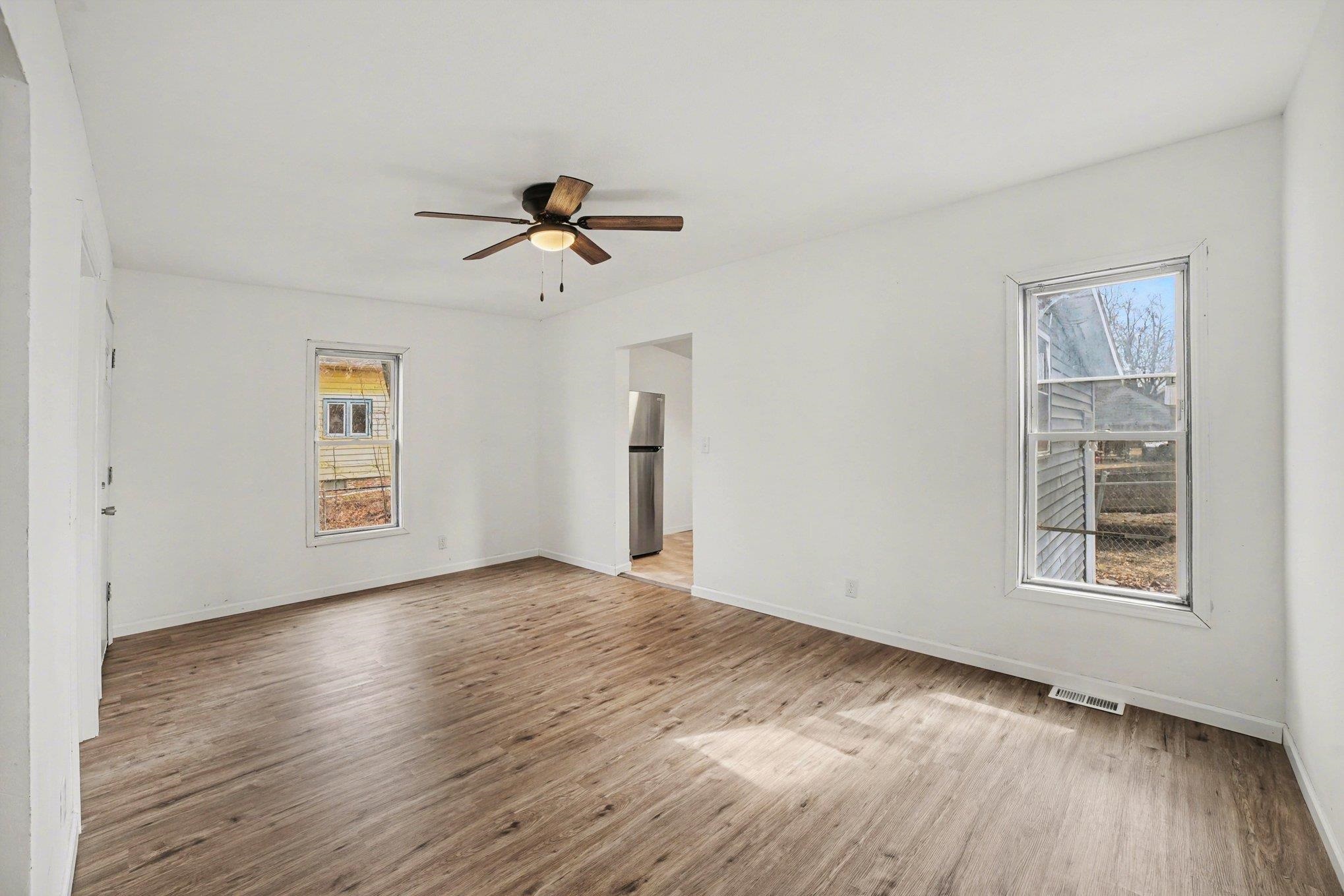 419 W Washington Avenue