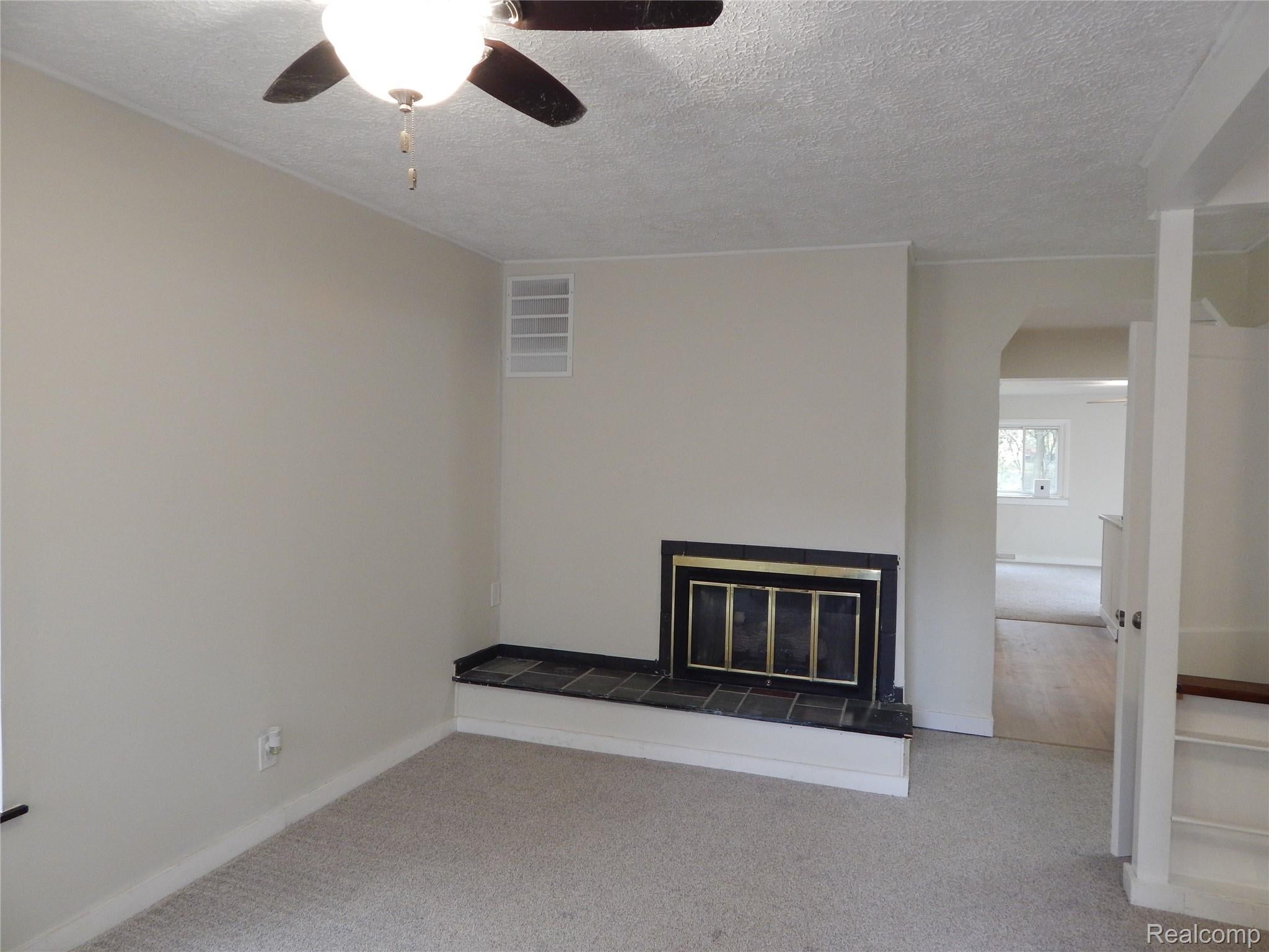 1389 Holliday Drive