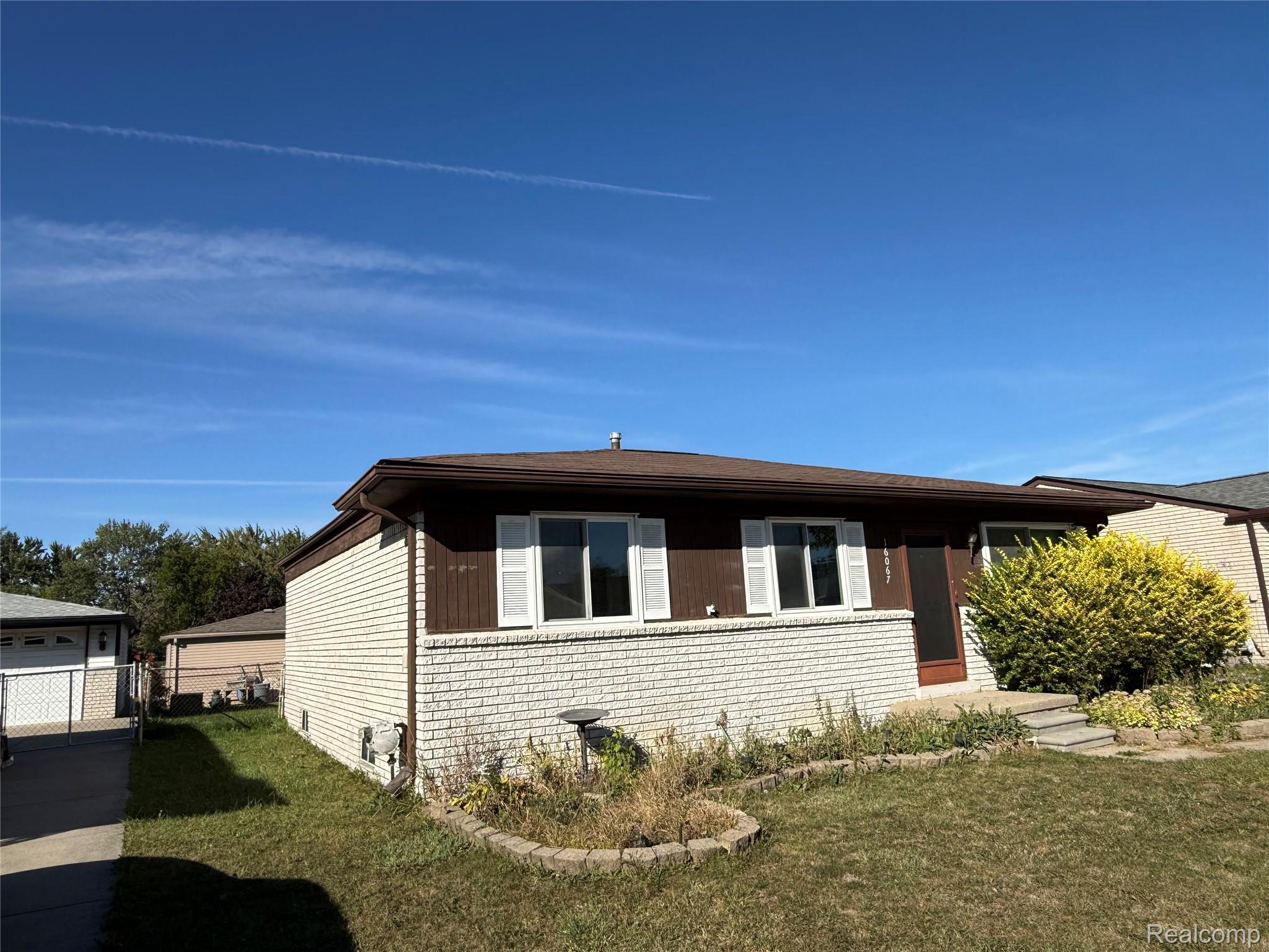 16067 Secretariat Avenue