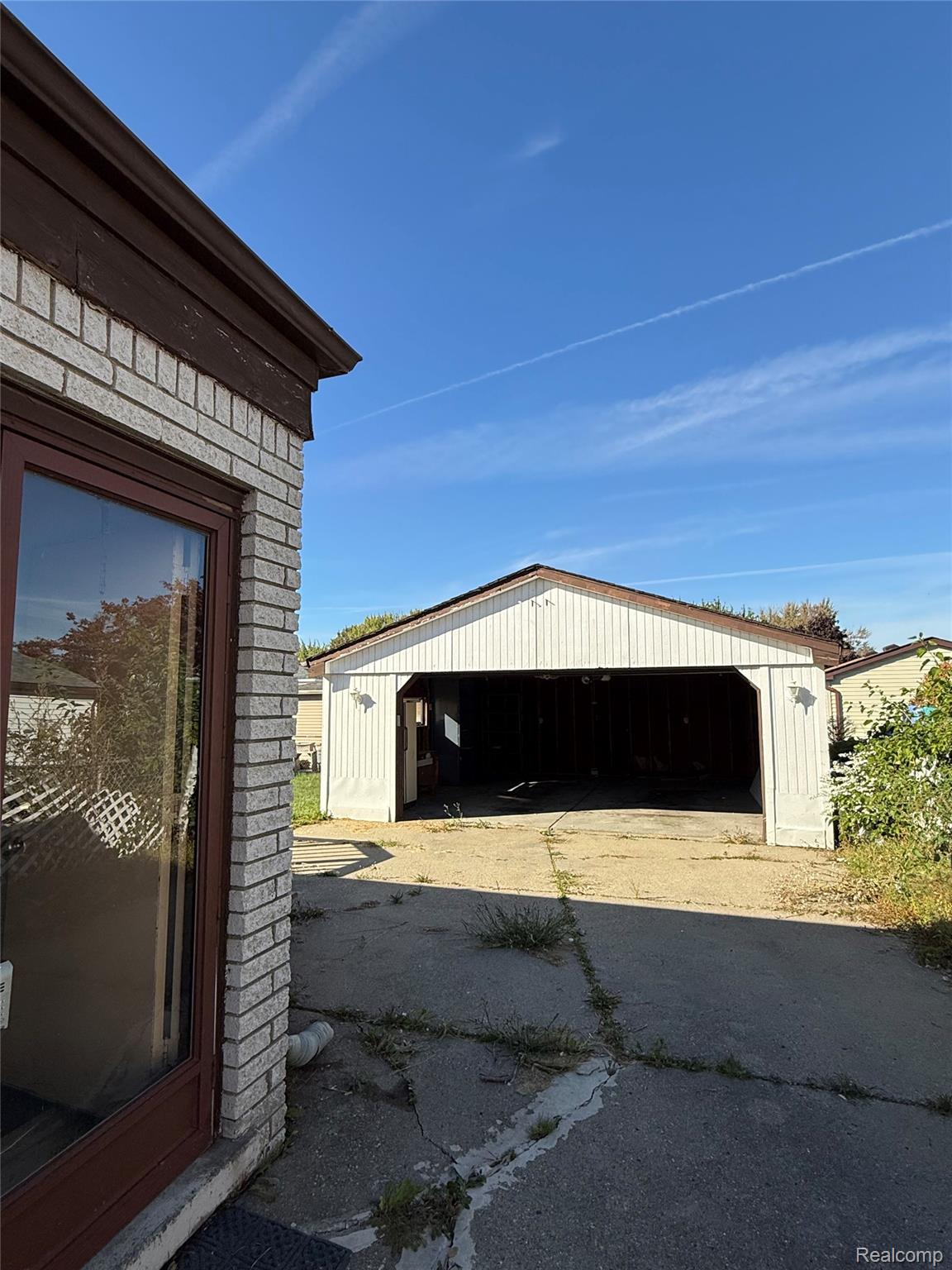 16067 Secretariat Avenue