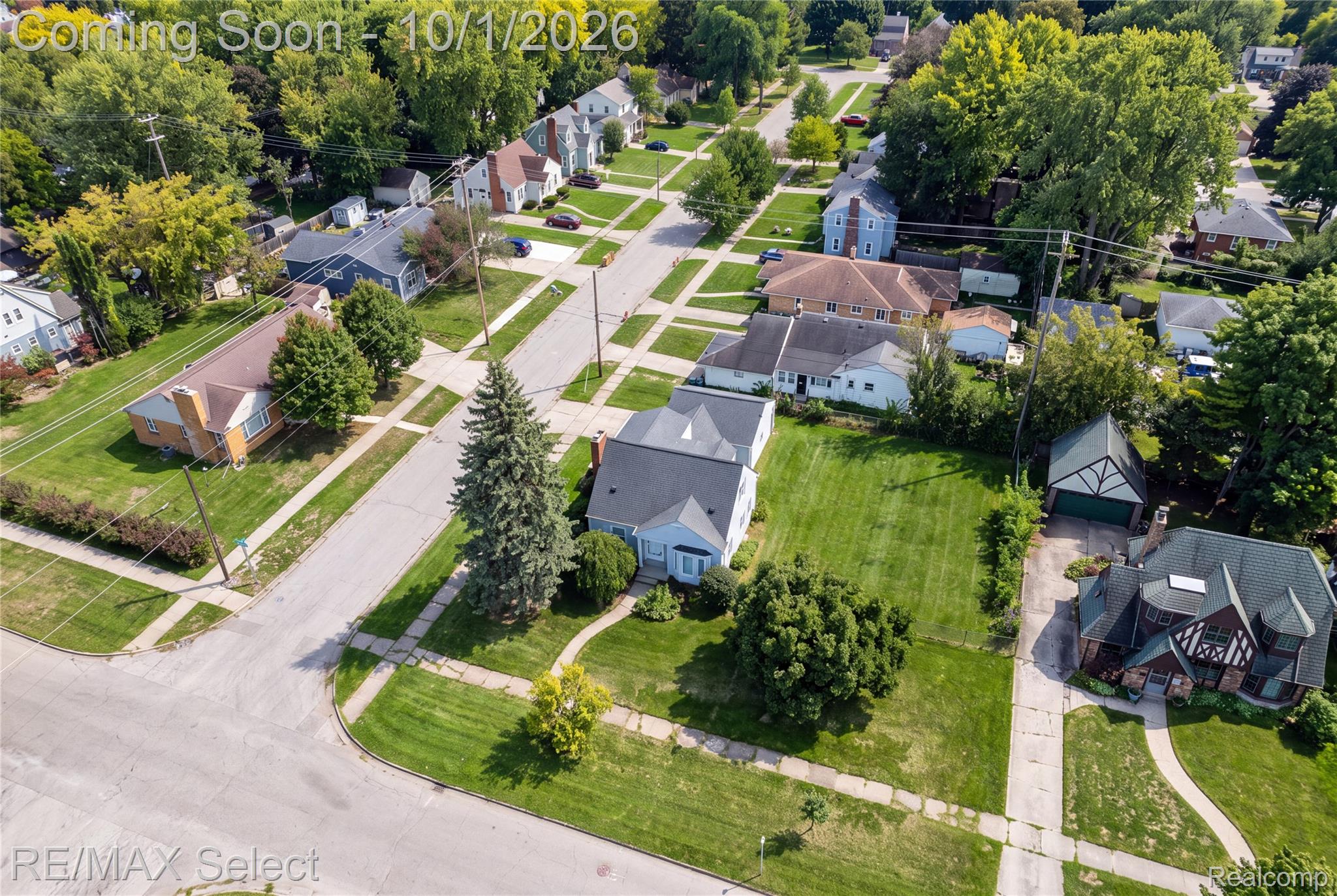 1914 E 2nd Street