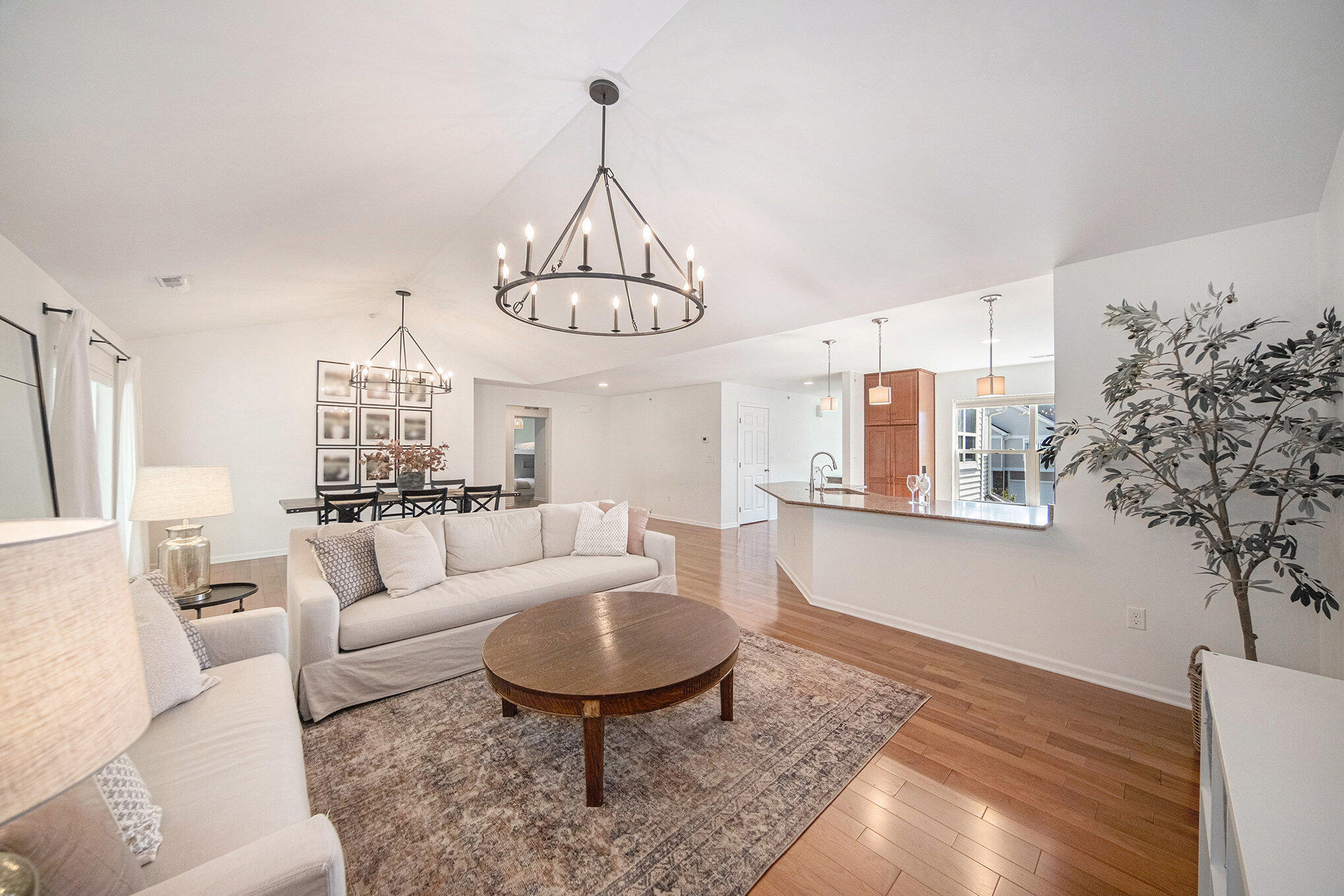 611 Pebblestone Lane