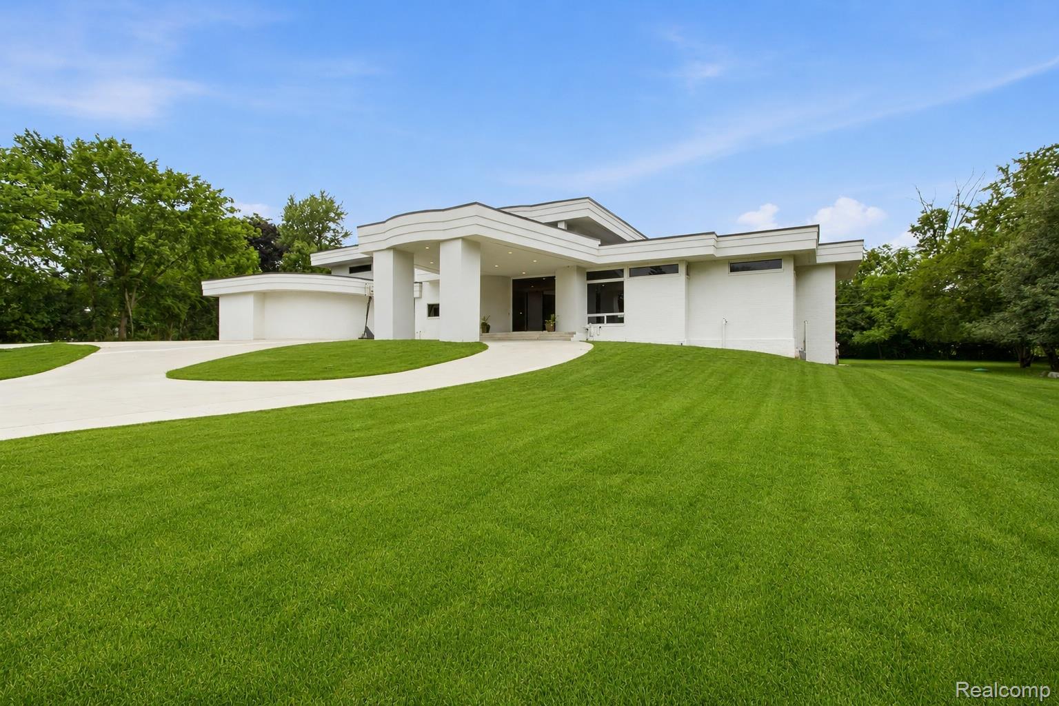 24696 Franklin Park Drive