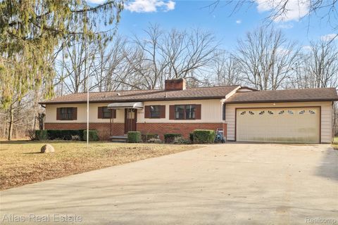 4386 Bennett Drive Burton City MI 48519