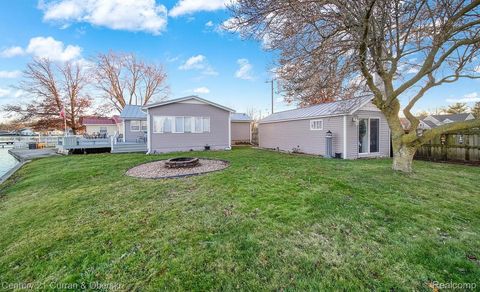 131 BENNETT Drive Leoni Township MI 49254