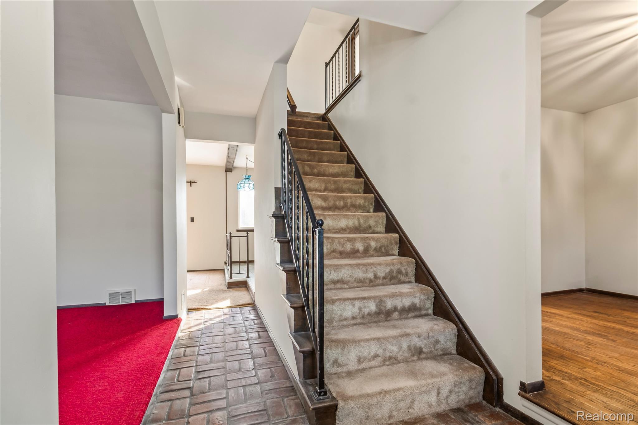 18570 Parklane Street