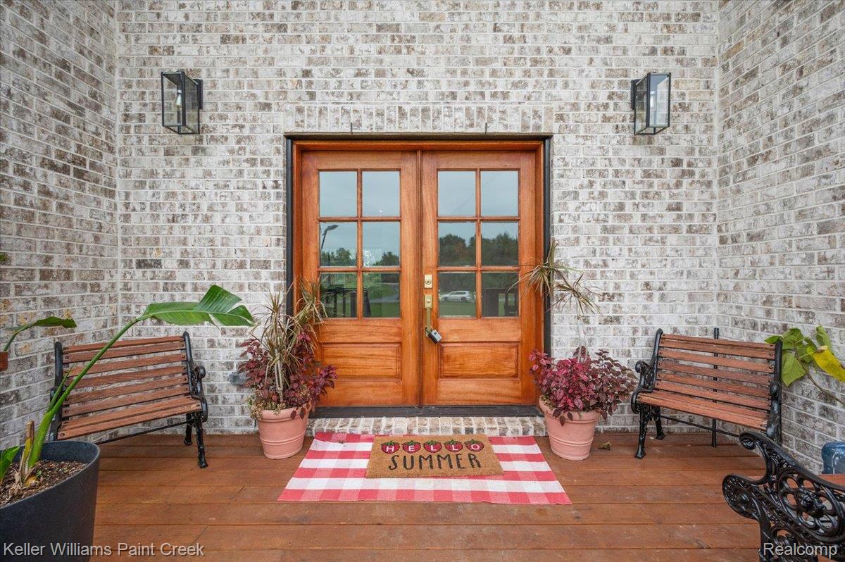 4850 Pinecrest Court