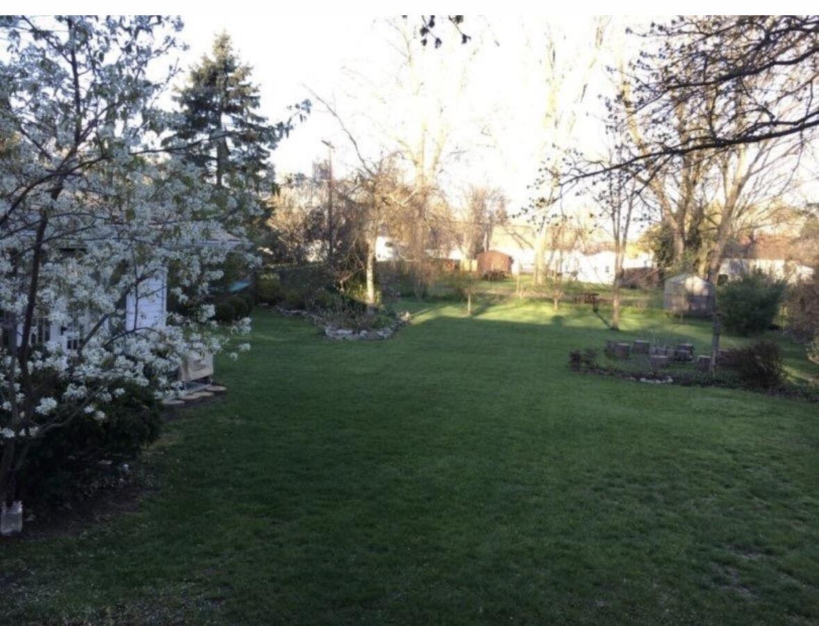 10040 Endicott Street