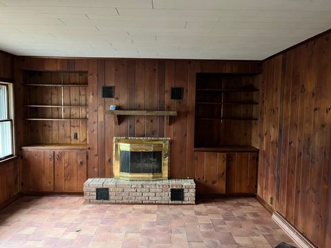 A home in ManisteeTownship_Manistee