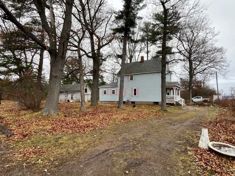 A home in ManisteeTownship_Manistee