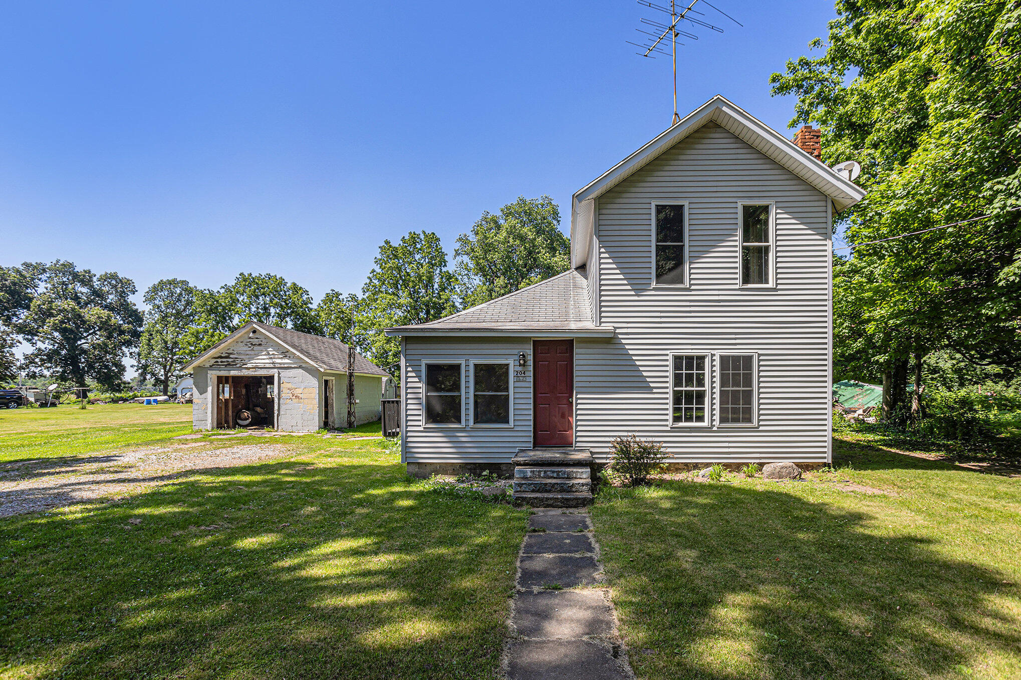 Sherwood Village, Michigan 49089, United States, 3 Bedrooms Bedrooms, ,1 BathroomBathrooms,Residential,Pending,159065