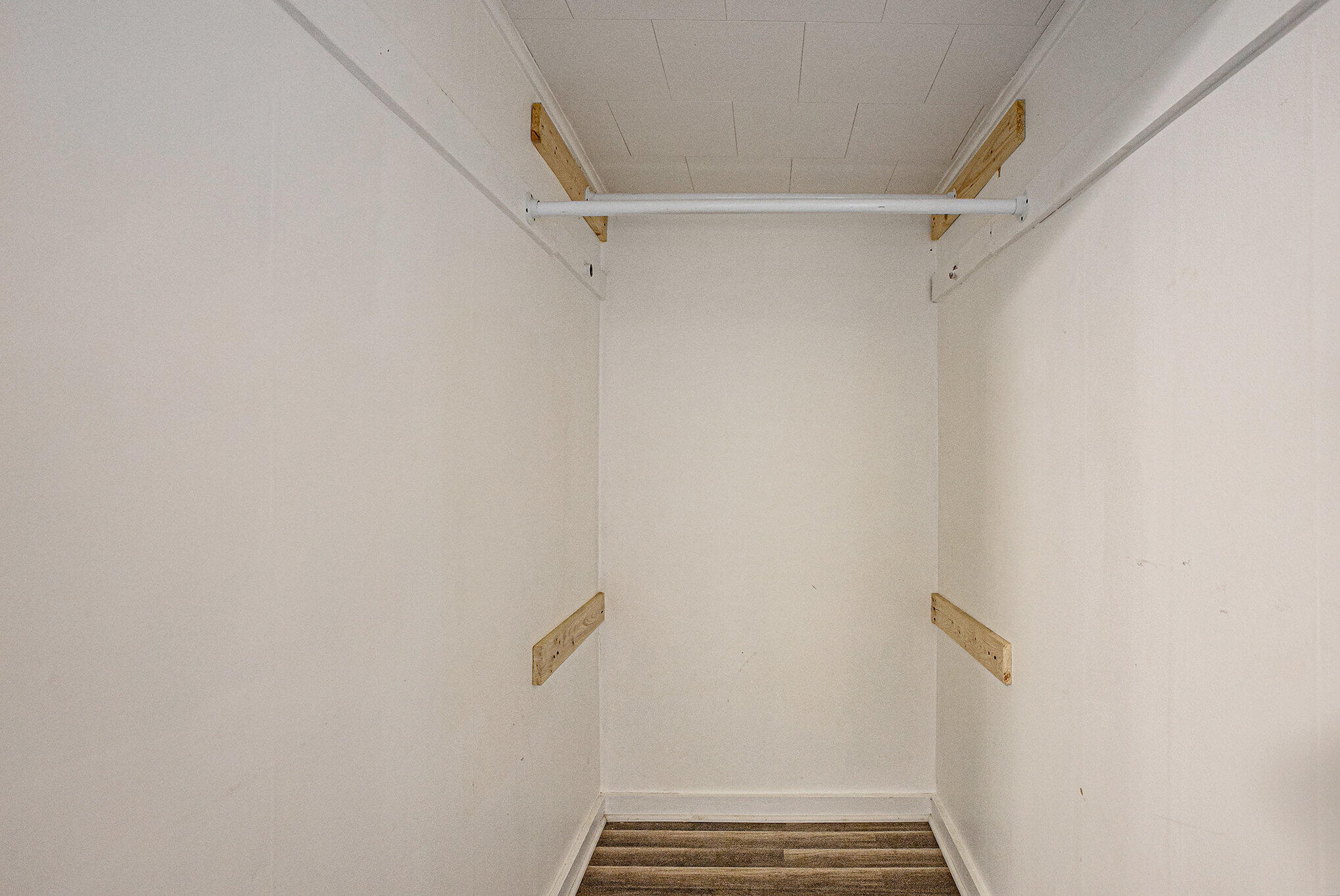 Sherwood Village, Michigan 49089, United States, 3 Bedrooms Bedrooms, ,1 BathroomBathrooms,Residential,Pending,159065