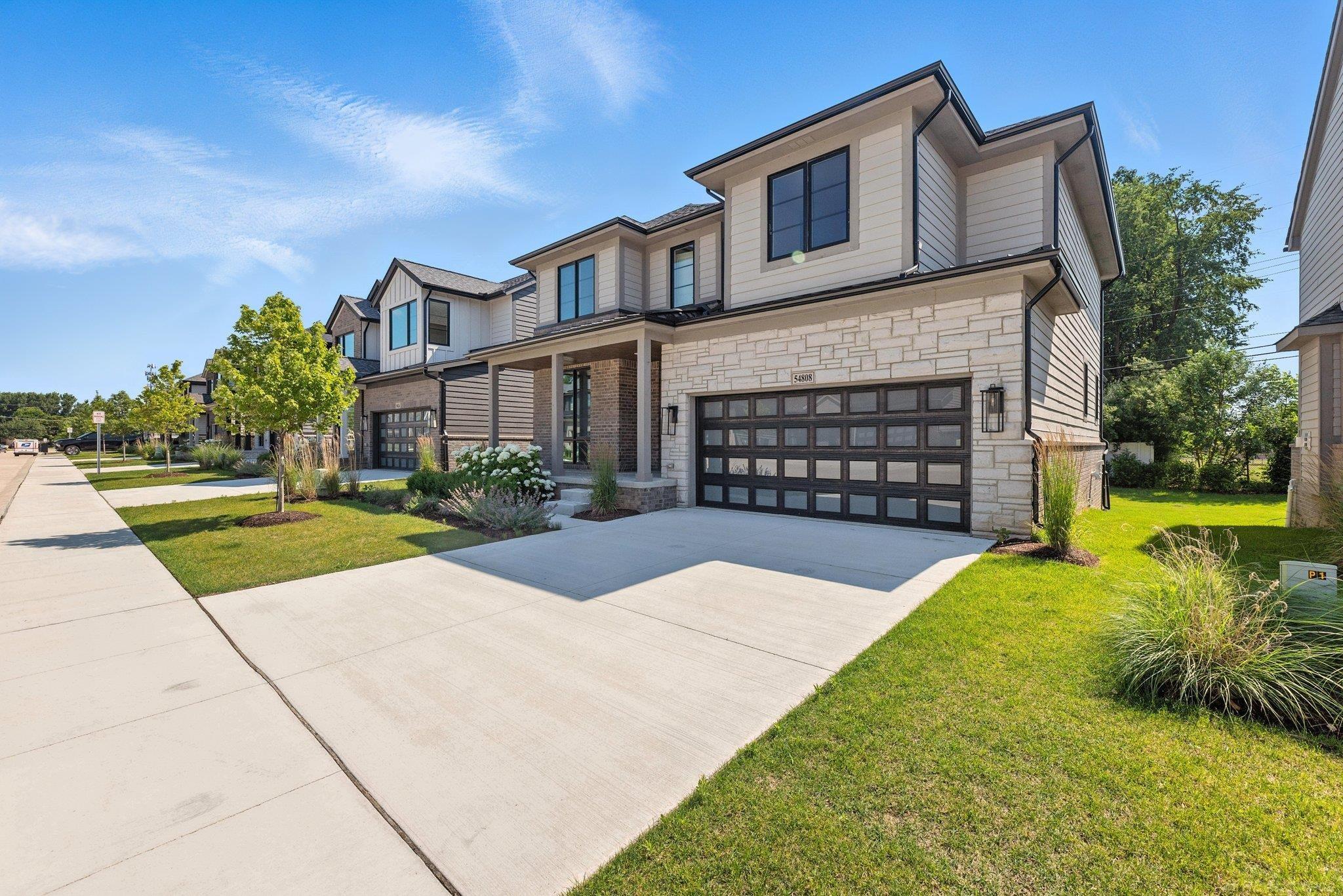 54808 Camden Court
