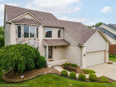 Photo of 48634 Lafayette Drive, Macomb Township, MI 48044 (MLS # 20261048107)