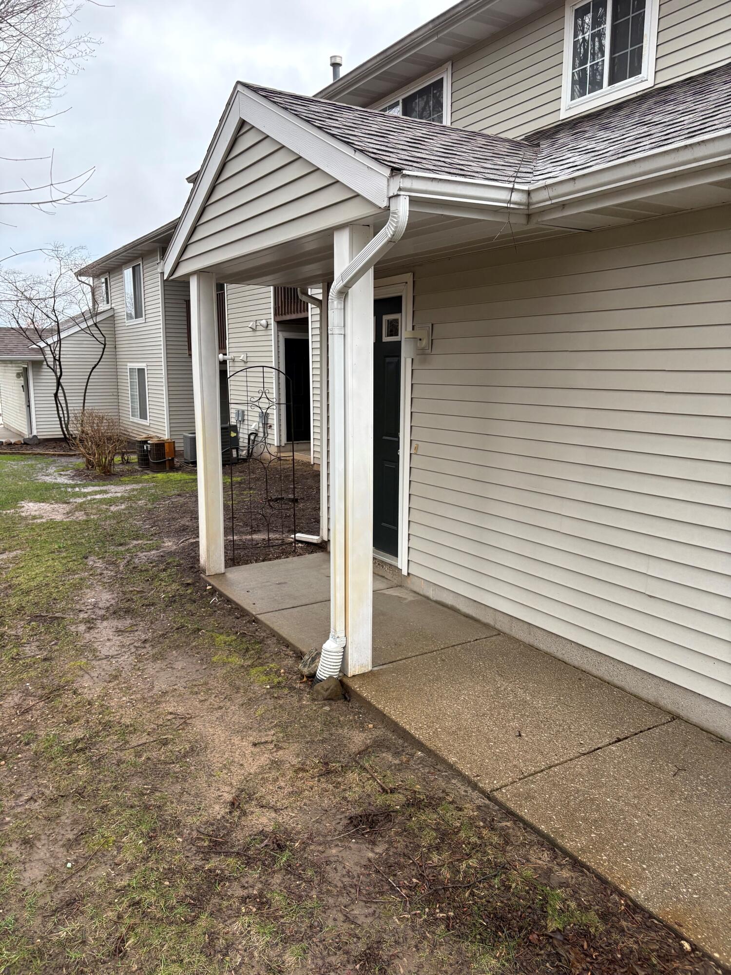 213 Hunters Lane NE 21