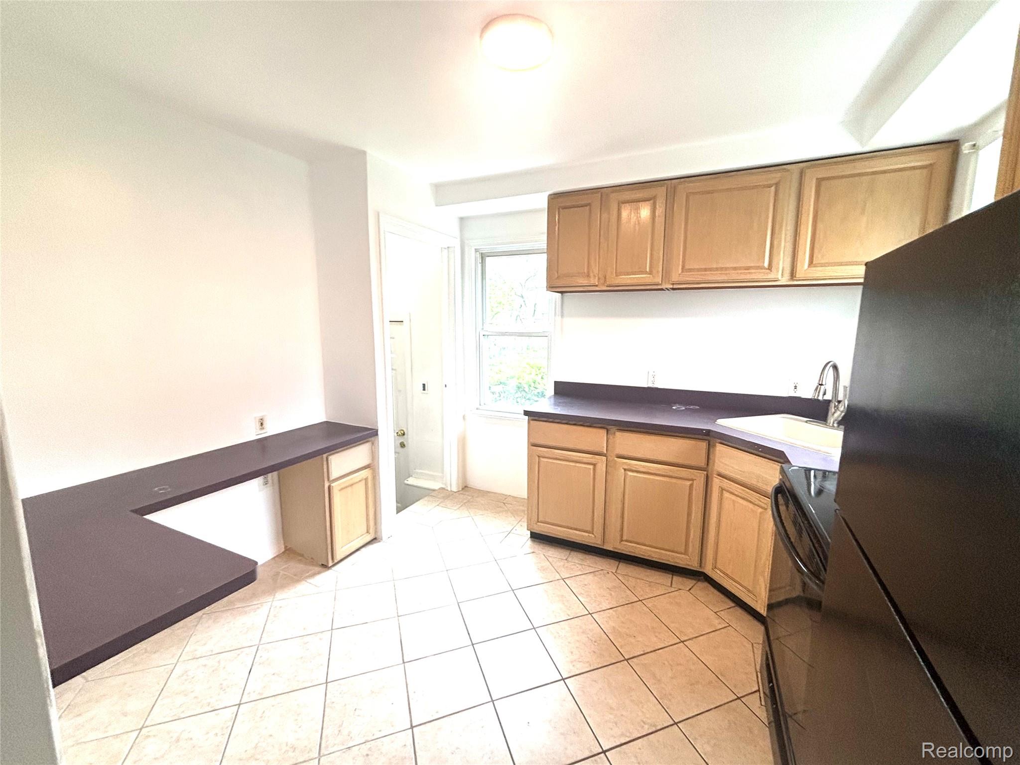 1406 W River Park Drive