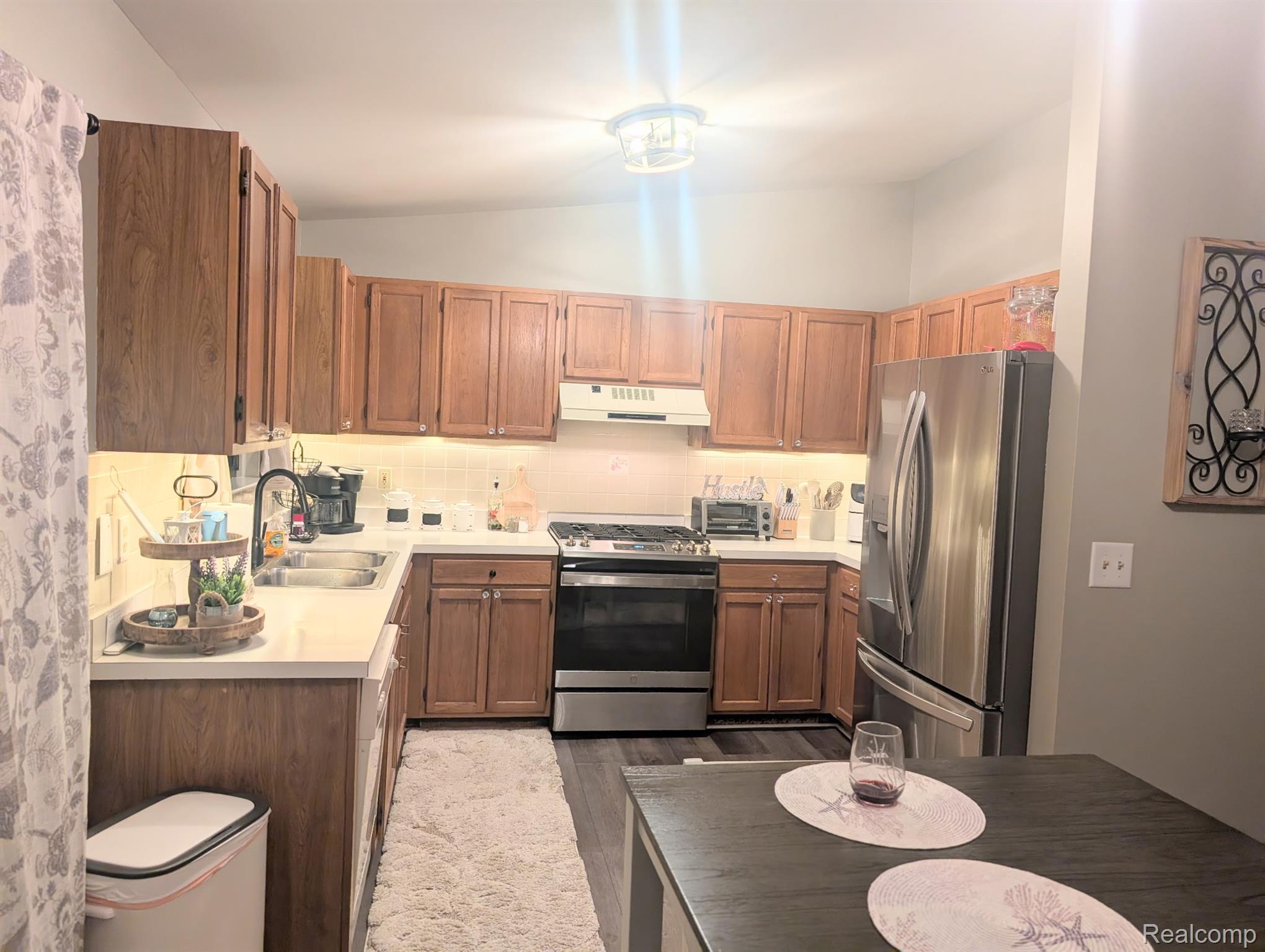 25080 Lighthouse Lane
