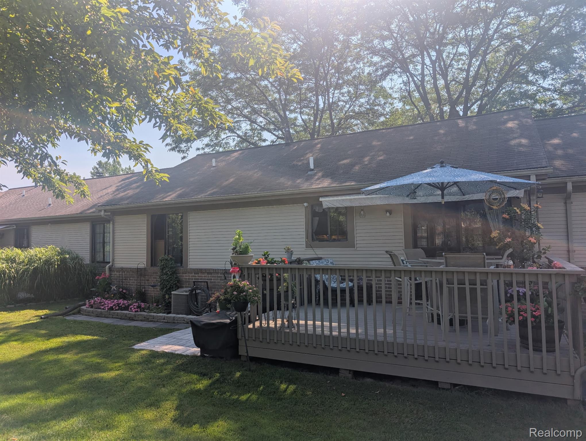 25080 Lighthouse Lane