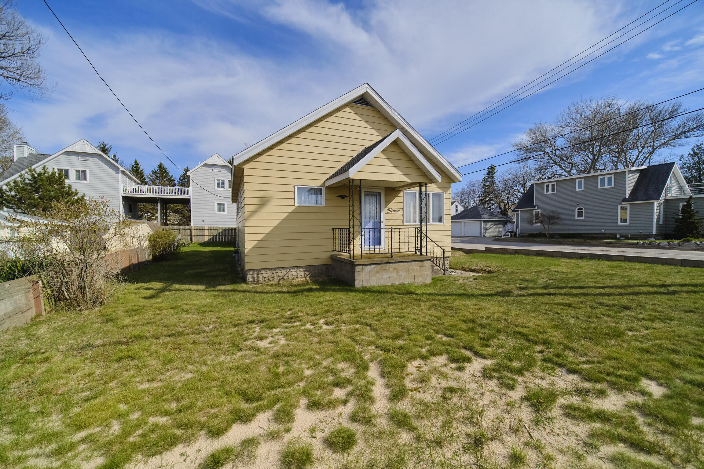 15 N Lakeshore Drive