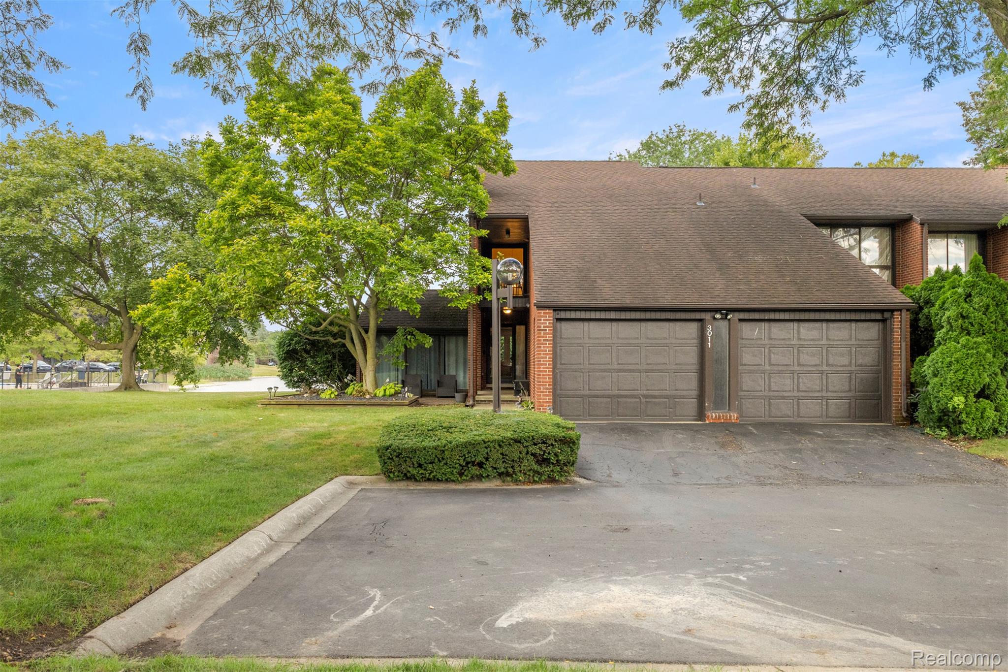 3011 Lindenwood Drive