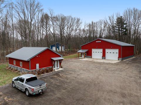 A home in SaugatuckTownship_Allegan