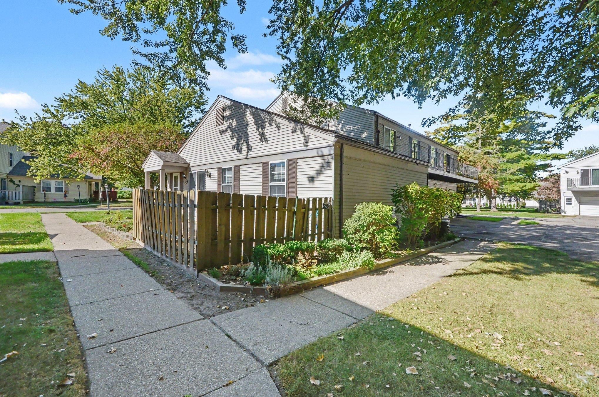 33693 Bayview Drive