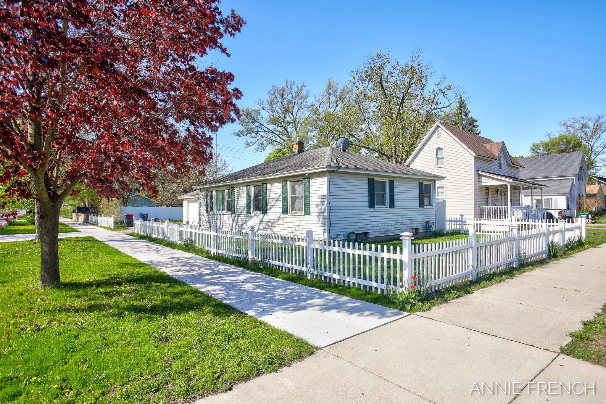 510 Van Raalte Ave