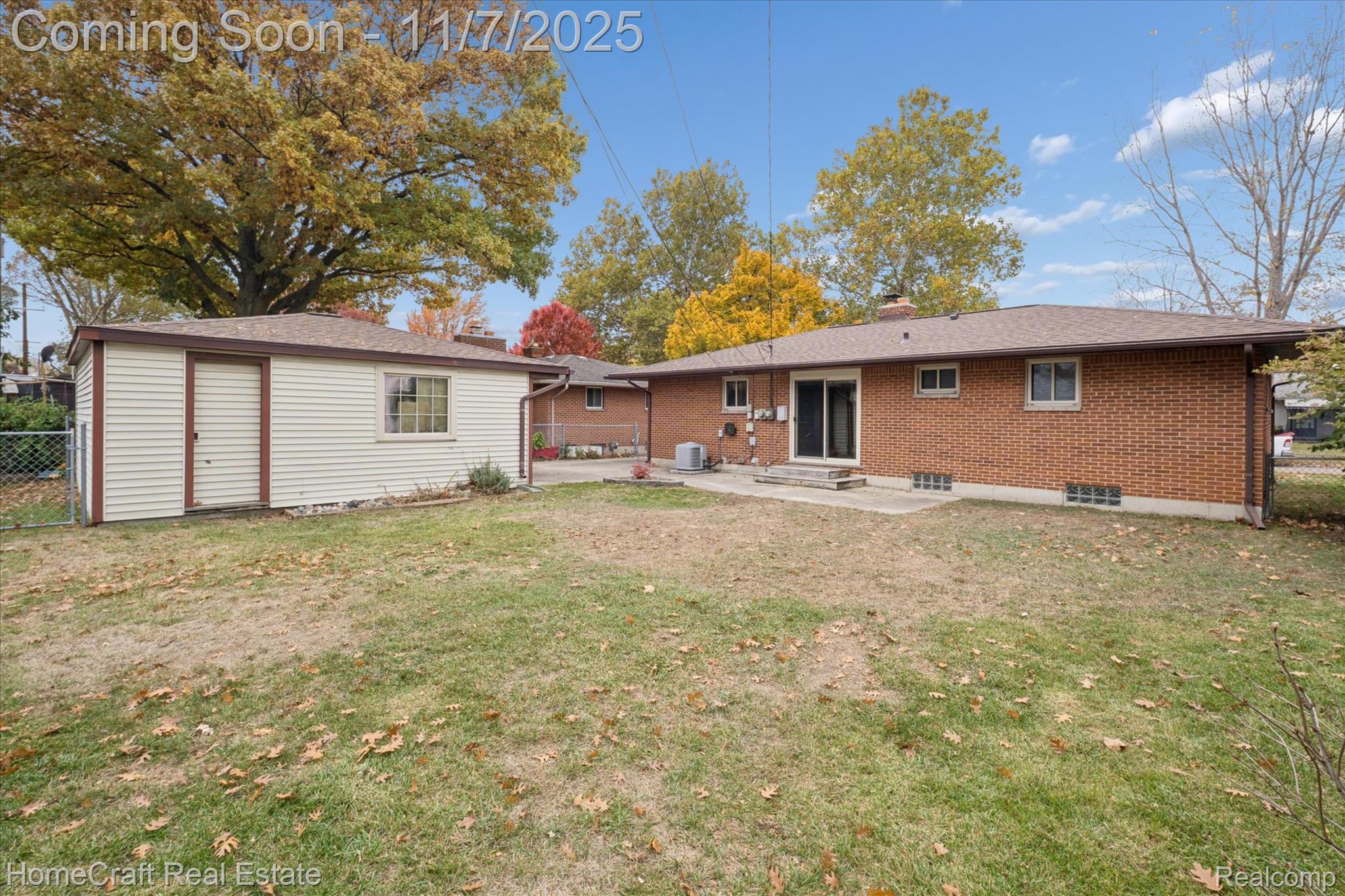 33945 SEQUOIA Street