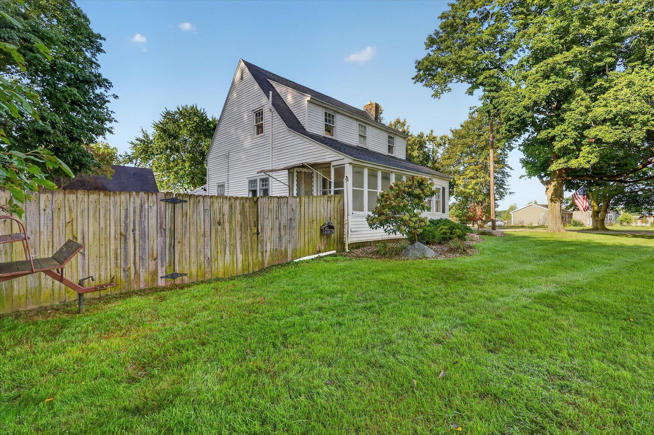 442 Riverview Drive