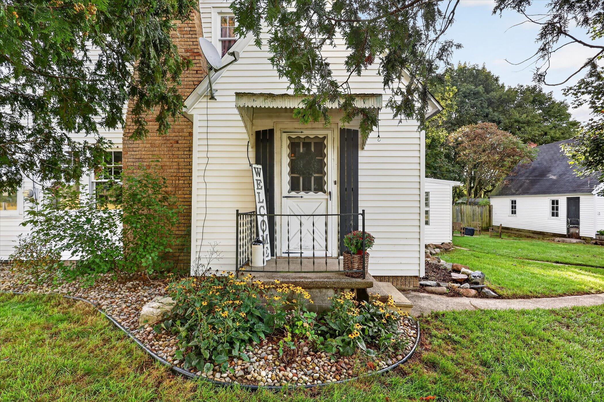 442 Riverview Drive