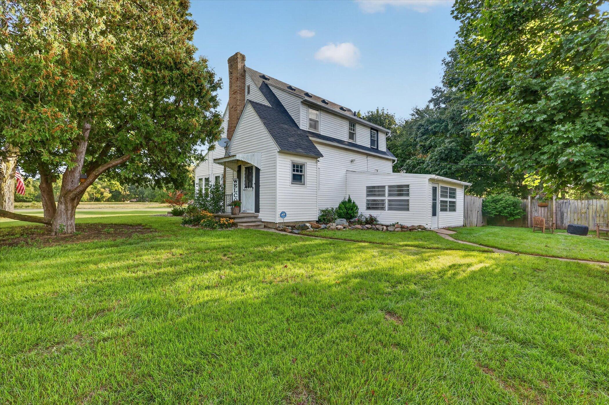 442 Riverview Drive