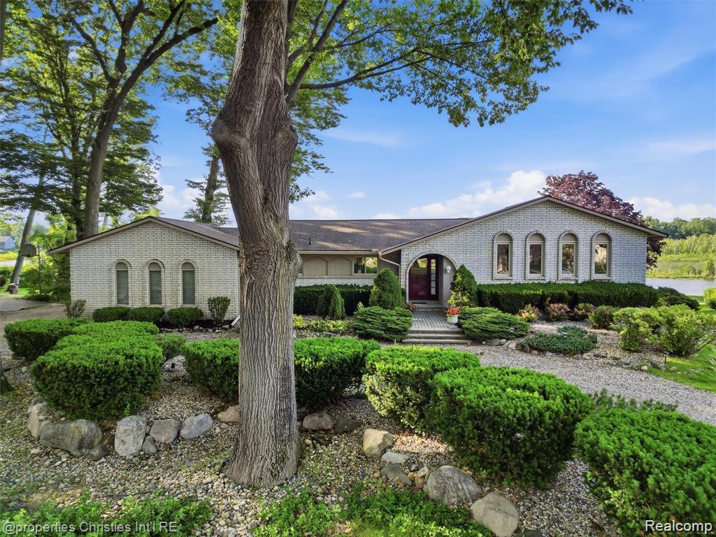 1721 Imperial Drive