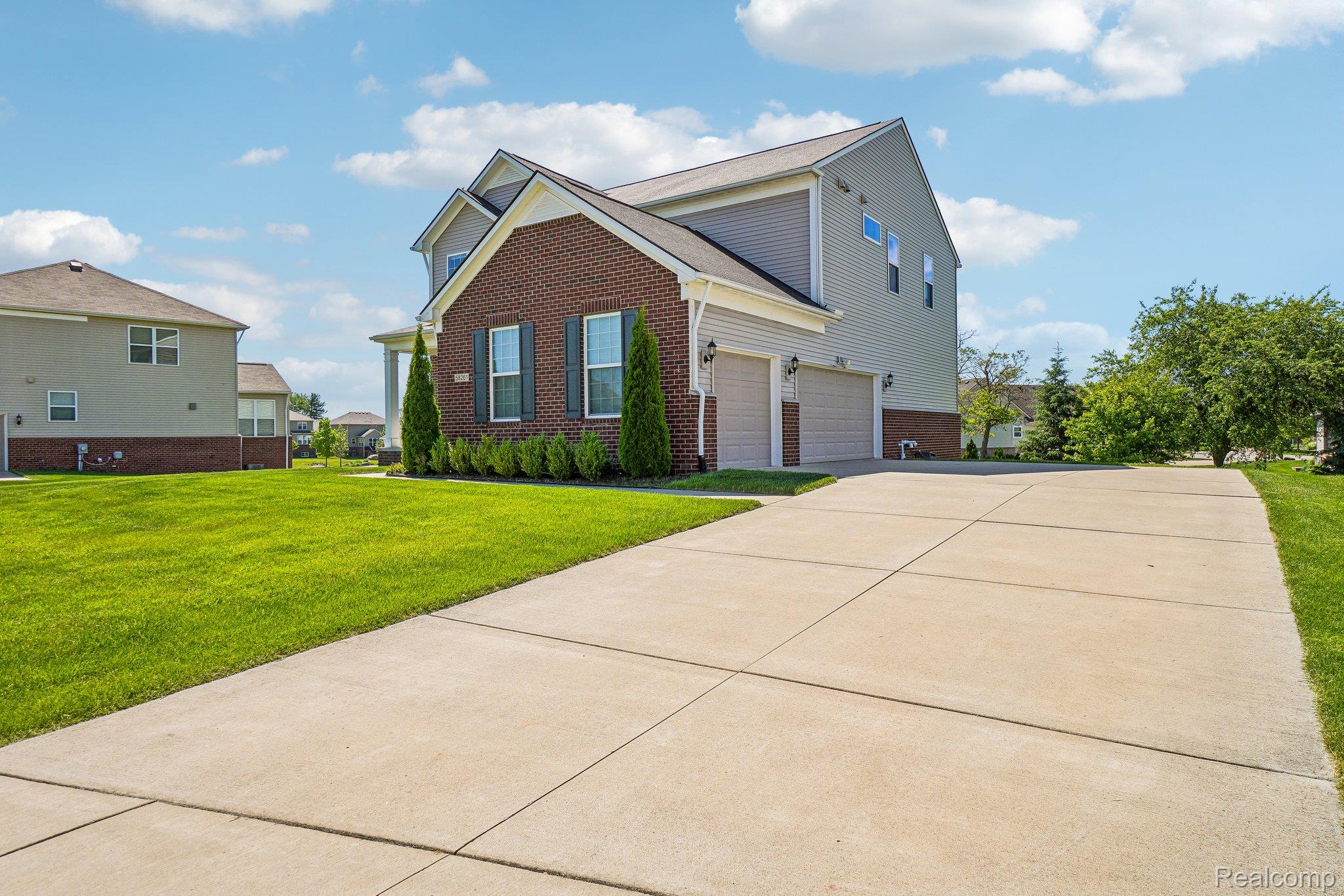 58261 Missaukee Lane