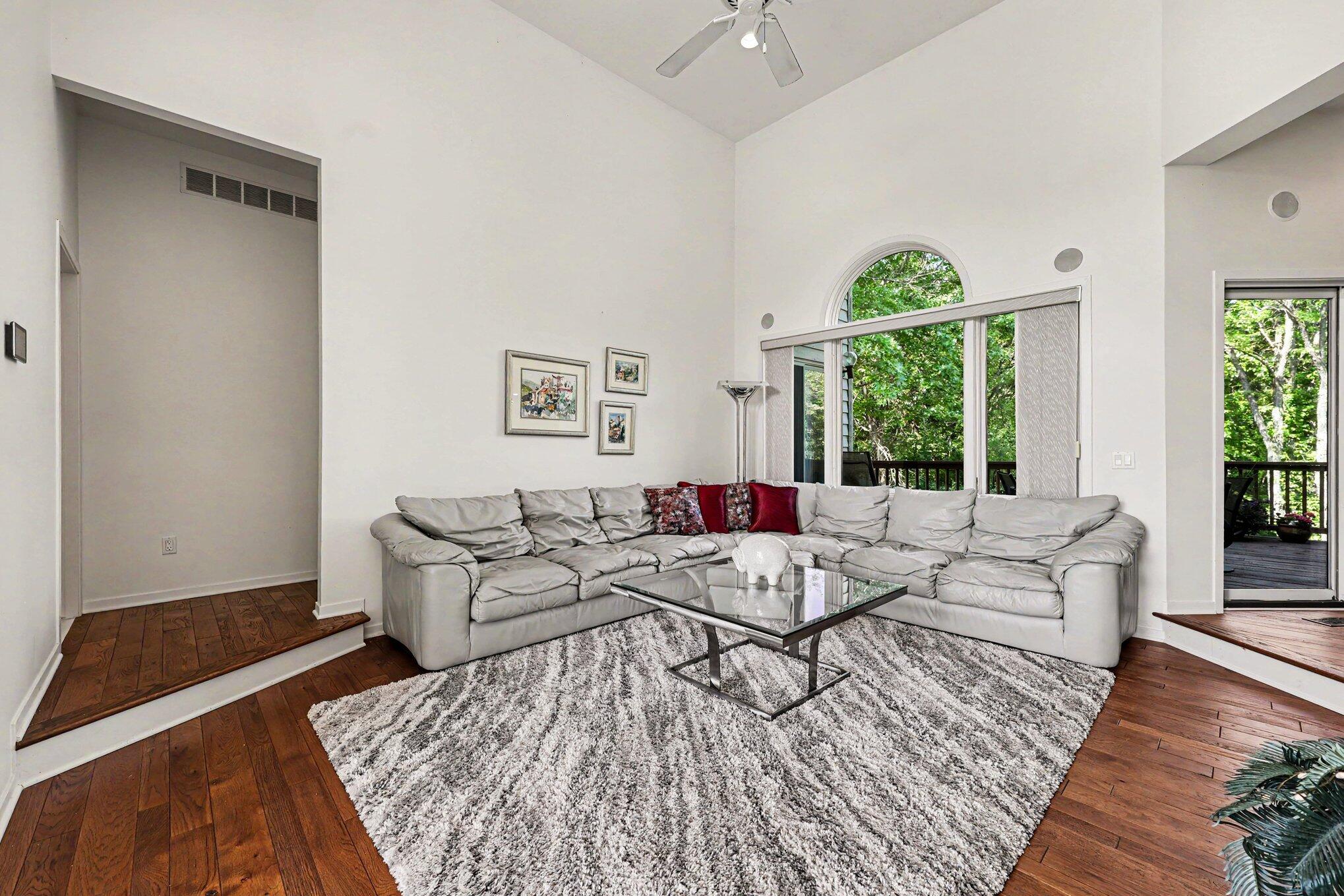 888 Ridge Road