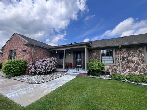 12485 Cambridge Boulevard 2 Green Oak Township MI 48178