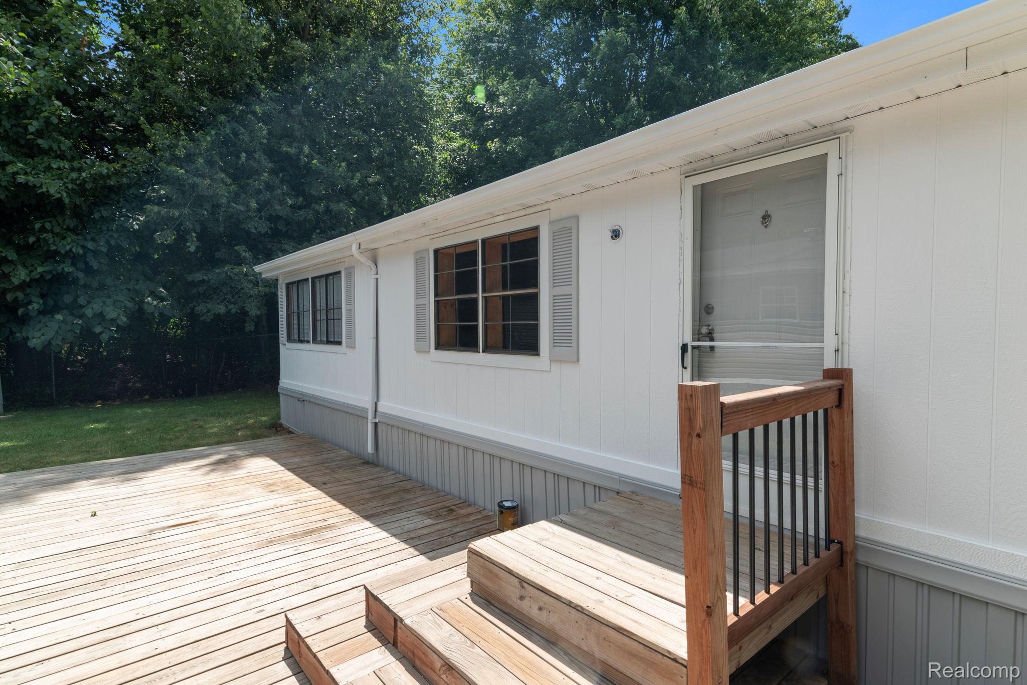 351 North Squirrel Rd #205